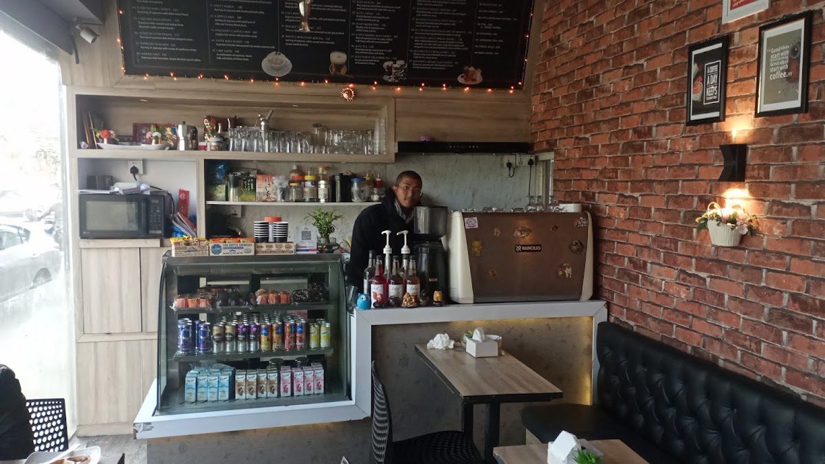 MaMa's cafe