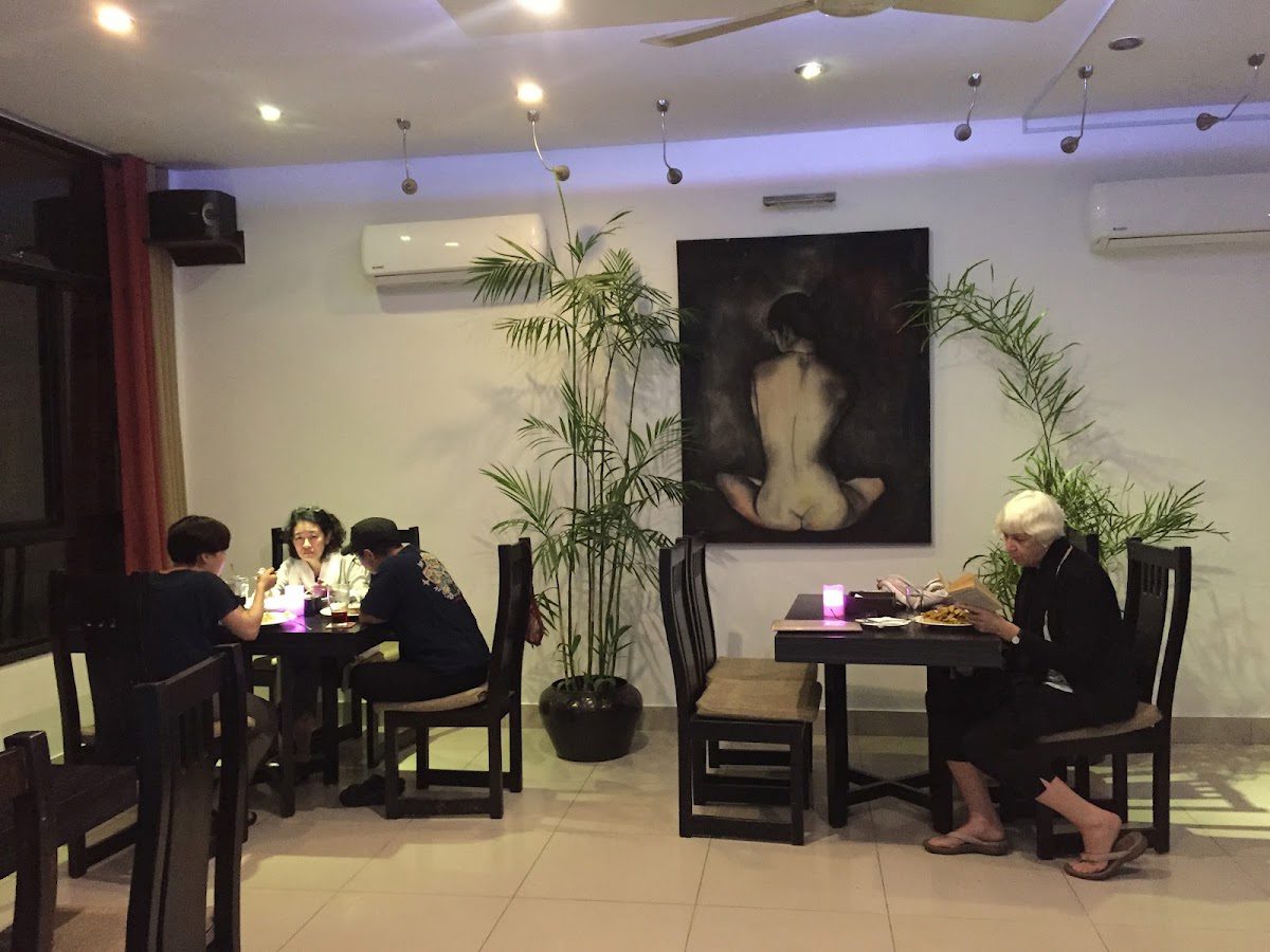 Manny's Eatery & tapas bar