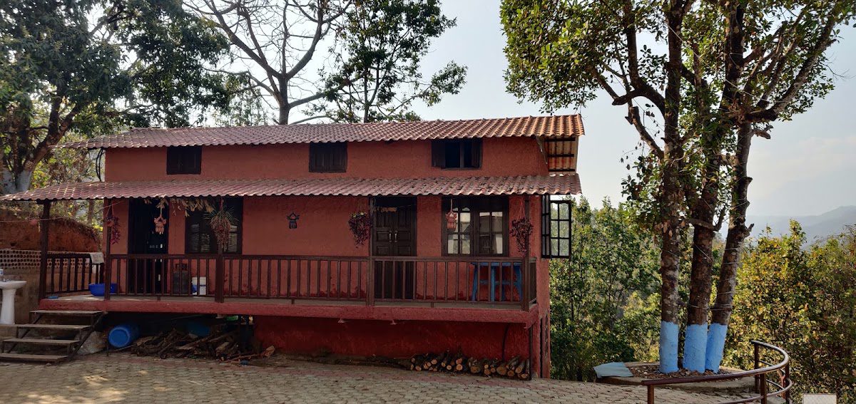Dragon Farm Stay
