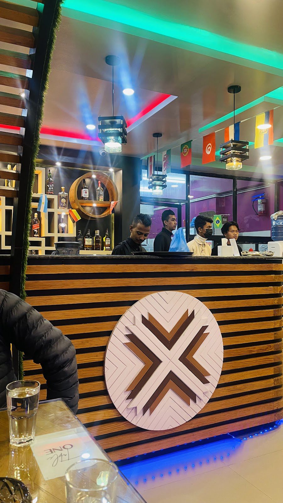 The Burger House & Crunchy Fried Chicken - Dhalmal