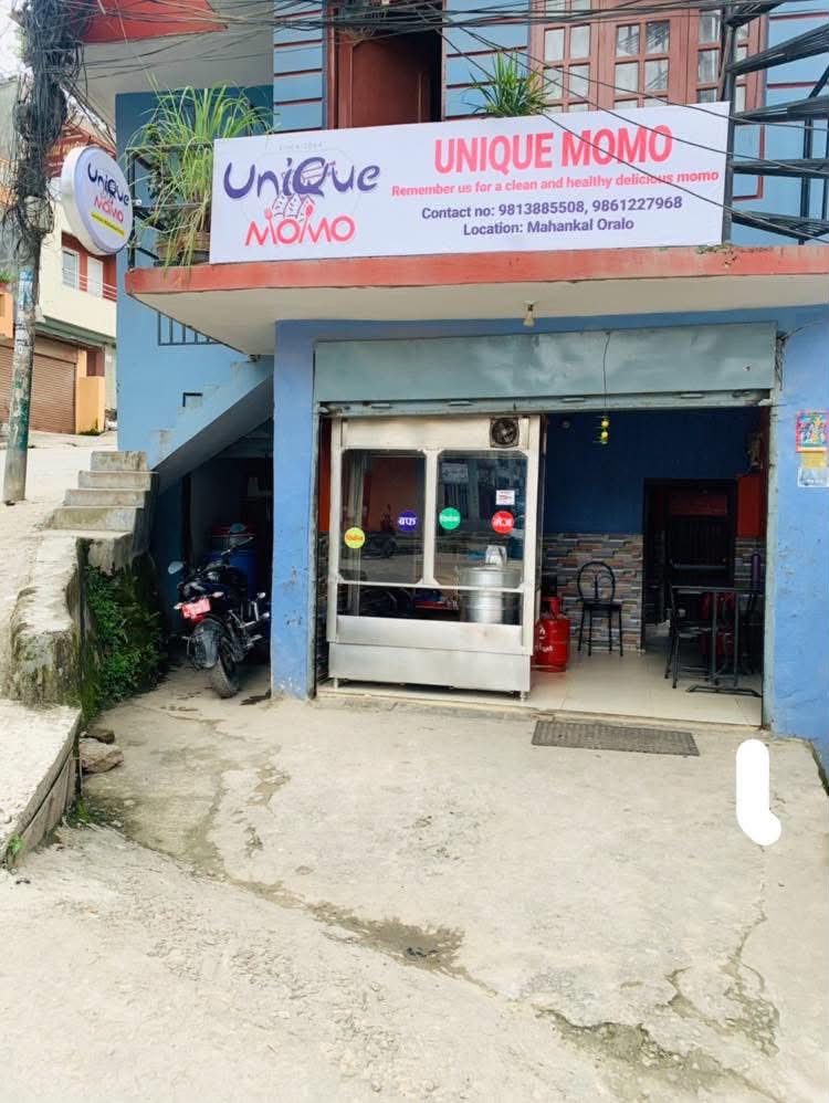 Unique momo Mahankal