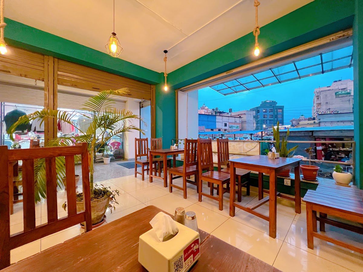Organic smoothie Bowl and Cafe - Boudha