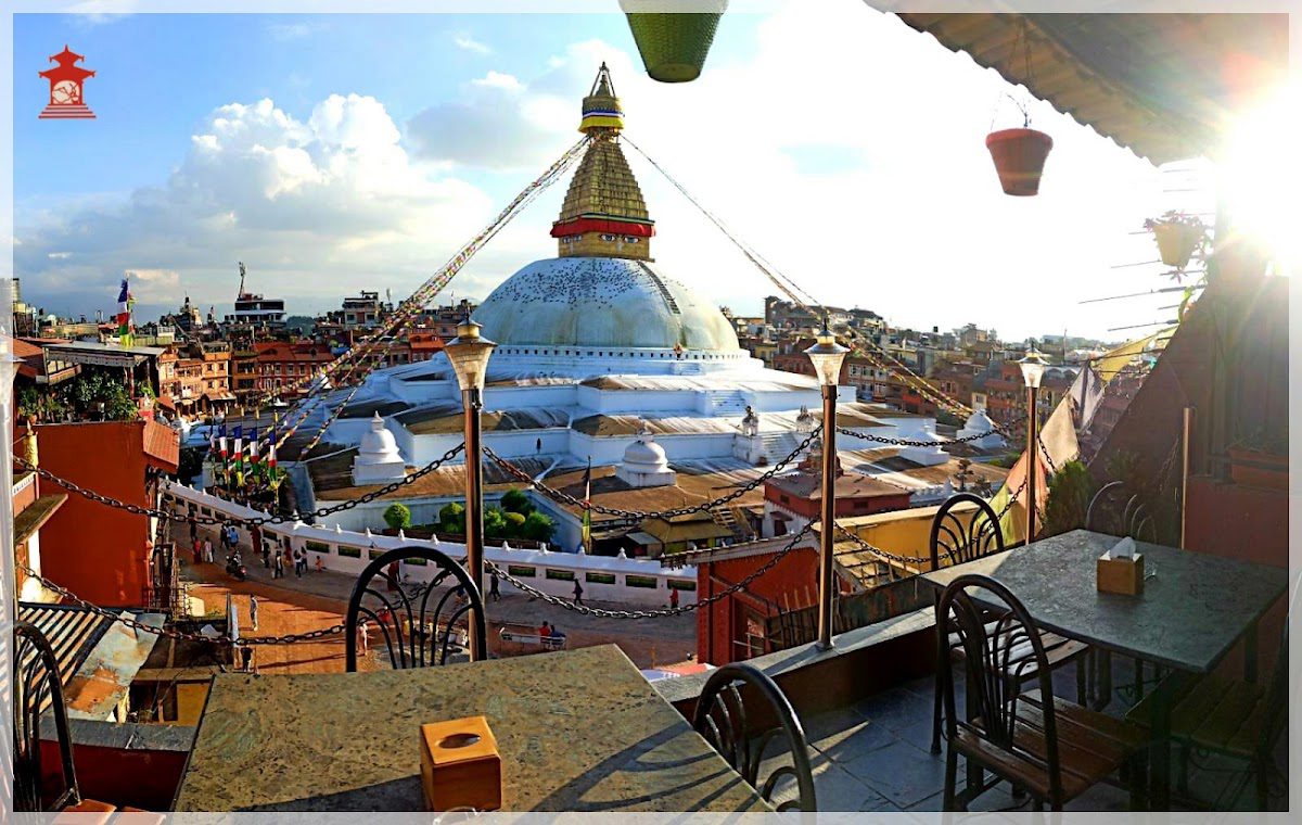 Cafe Du Temple, Boudha